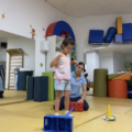 Circuitos de psicomotricidad: equilibrio y coordinación jugando